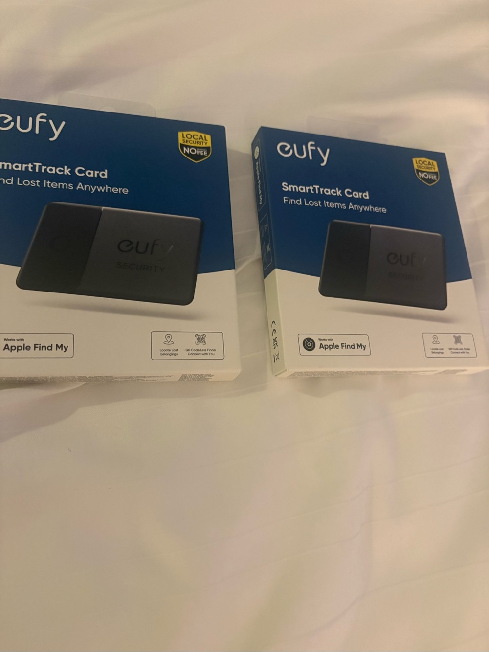 Anker SmartTrack Card White Packaging